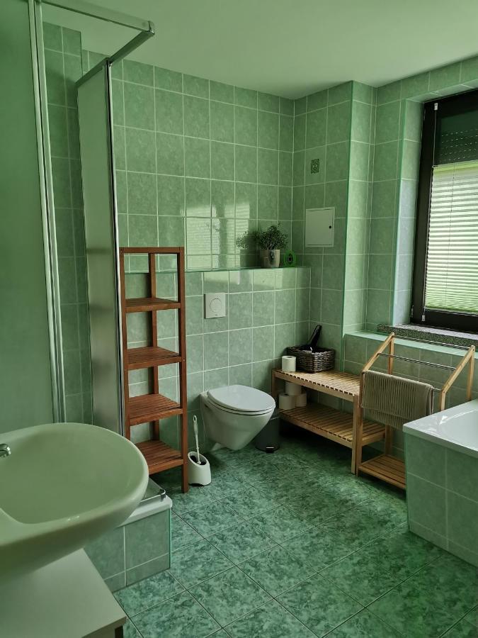 Bockendorf Monteur- Und Ferienwohnung In Hainichen - Obergeschoss Oder Dachgeschoss - Familie Weber מראה חיצוני תמונה