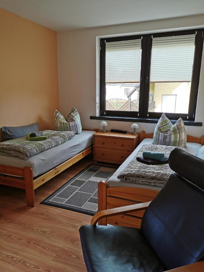 Bockendorf Monteur- Und Ferienwohnung In Hainichen - Obergeschoss Oder Dachgeschoss - Familie Weber מראה חיצוני תמונה